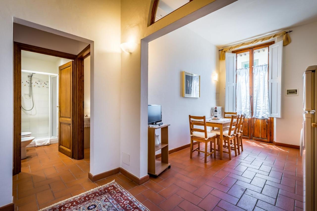 Classic Tuscany Apartments By Mmega Флоренція Екстер'єр фото