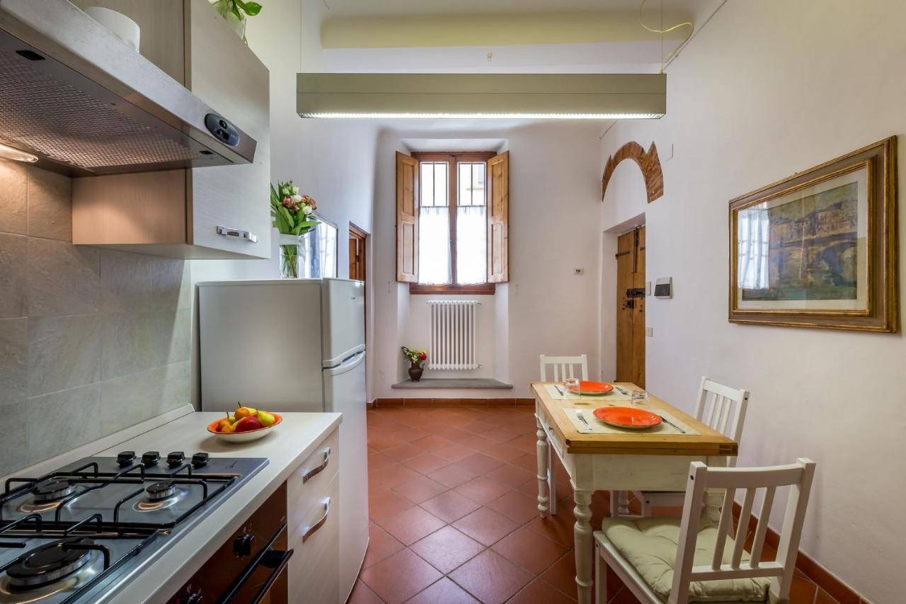 Classic Tuscany Apartments By Mmega Флоренція Екстер'єр фото