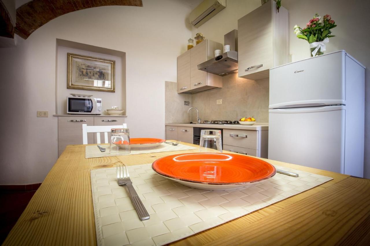 Classic Tuscany Apartments By Mmega Флоренція Екстер'єр фото