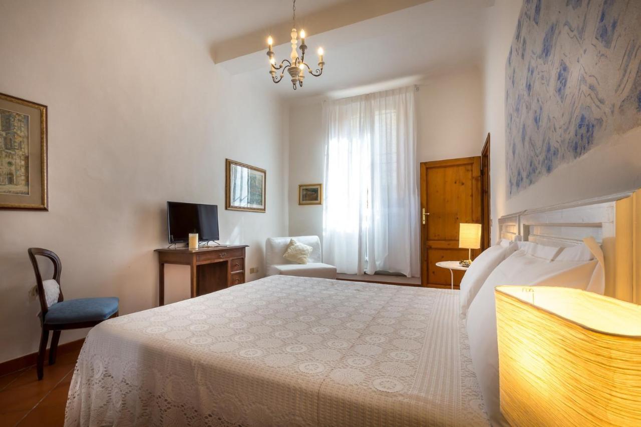 Classic Tuscany Apartments By Mmega Флоренція Екстер'єр фото